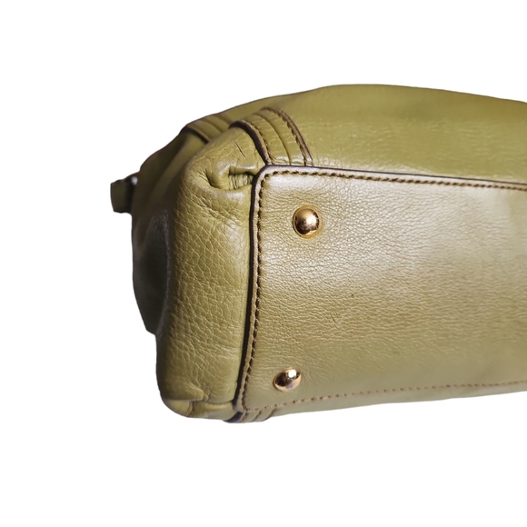 MCM 2 way sling/handbag olive green - Picture 13 of 17